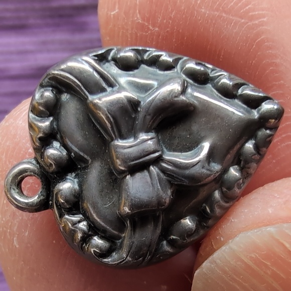 Jewelry - Antique sterling silver puffed heart charm